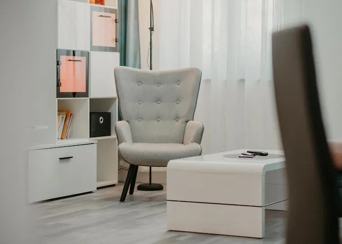 Jarkova 75 * פרשוב