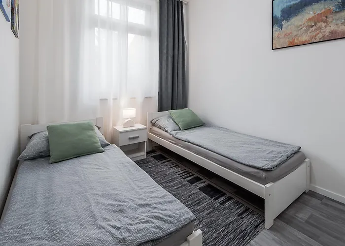 Jarkova 75 דירה *